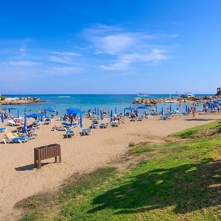 Irina Villa Paralimni