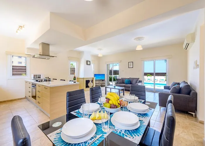 Irina Vila Paralimni